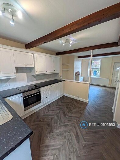 2 Bedroom Terraced House To Rent In Hope Street, Macclesfield, SK10