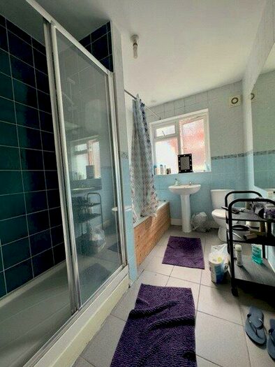 5 Bedroom End Of Terrace House To Rent In Southampton, Hampshire, SO15