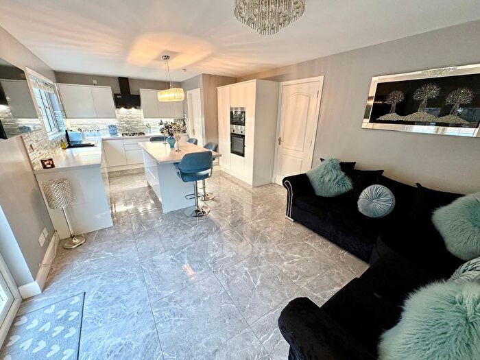 5 Bedroom Detached House For Sale In Victoria Road, Paisley, PA2