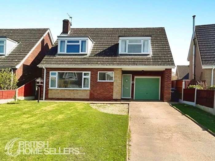 3 Bedroom Detached House For Sale In Westdale Crescent, Kirton Lindsey, Gainsborough, Lincolnshire, DN21