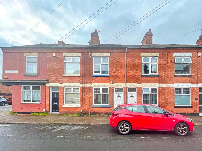3 Bedroom Terraced House For Sale In Browning Street, West End, LE3