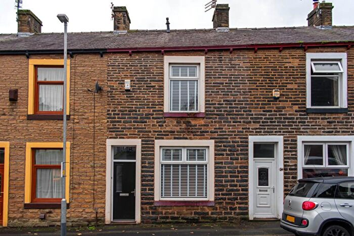 3 Bedroom Terraced House To Rent In North Street, Briercliffe, BB10