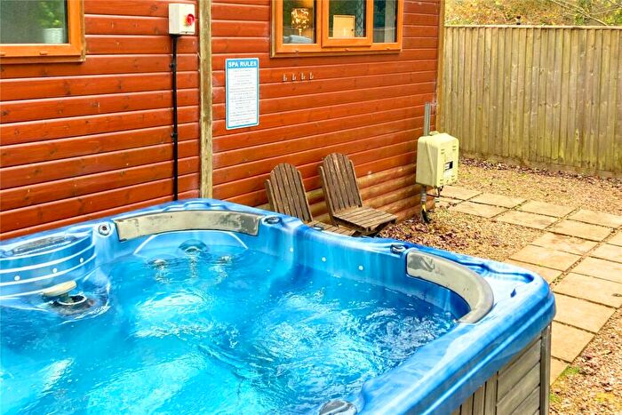 2 Bedroom Lodge For Sale In Herons Brook, Narberth, Pembrokeshire, SA67