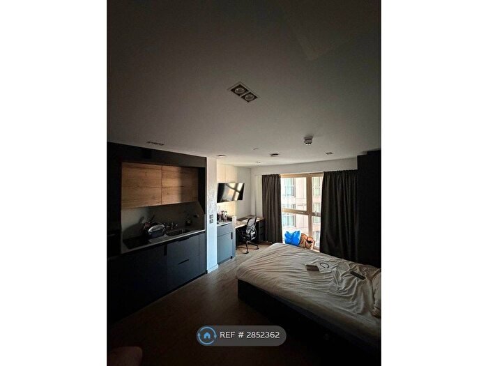 Studio To Rent In Exchange Point, London, SE13