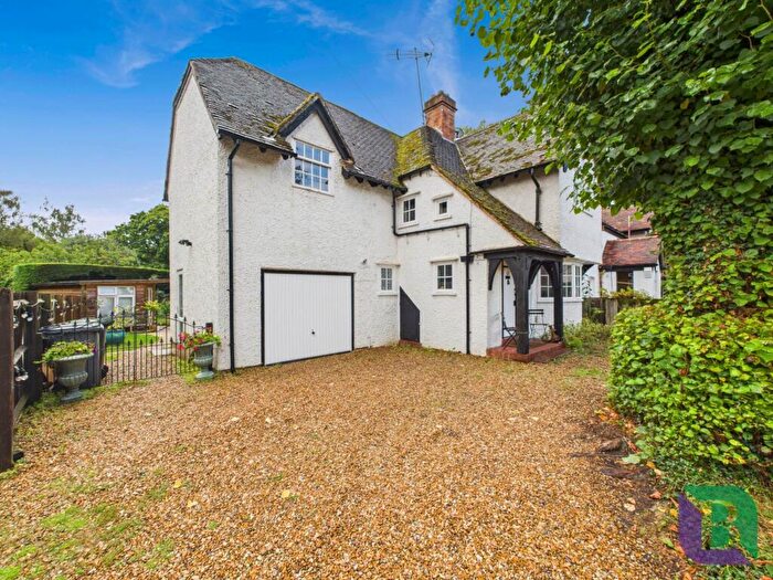 3 Bedroom Semi Detached House For Sale In Church Road, Aspley Heath, MK17