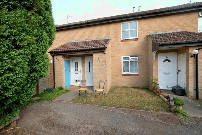 1 Bedroom Maisonette For Sale In Rosewood Gardens, Marchwood, SO40