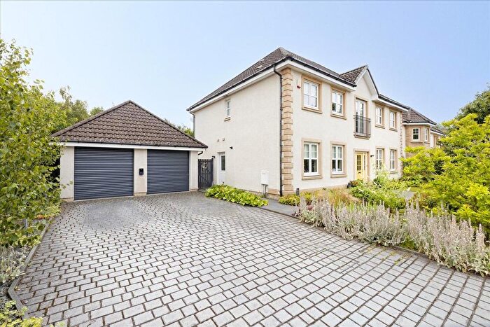 5 Bedroom Detached House For Sale In Cranston Crescent, Lauder, TD2