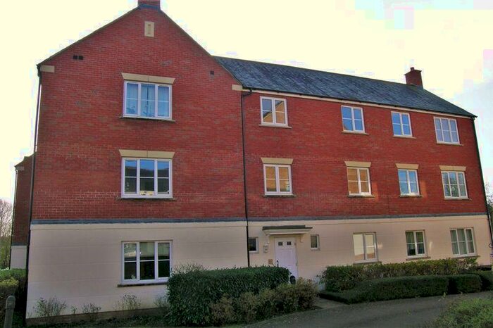 2 Bedroom Apartment To Rent In Blease Close, Trowbridge, BA14