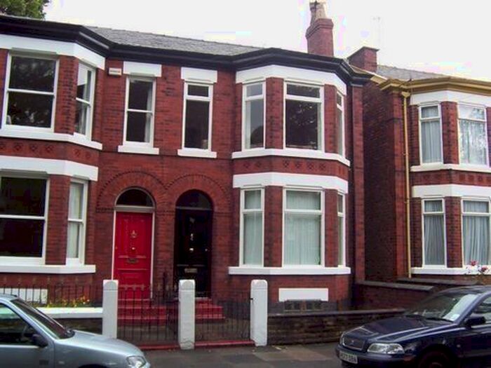 1 Bedroom Flat To Rent In Kennerley Road, Cale Green, Stockport, SK2