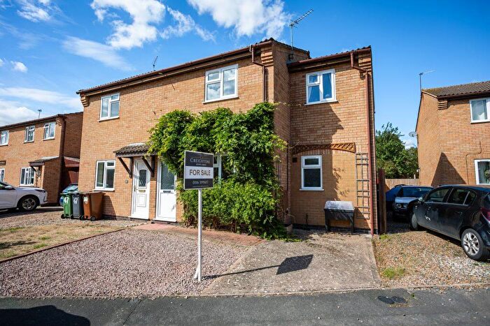 3 Bedroom Semi-Detached House For Sale In Cloud Lea, Mountsorrel, Loughborough, LE12