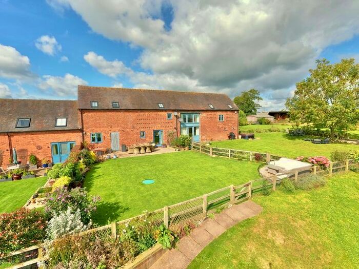 3 Bedroom Semi-Detached House For Sale In High Offley, Stafford, ST20