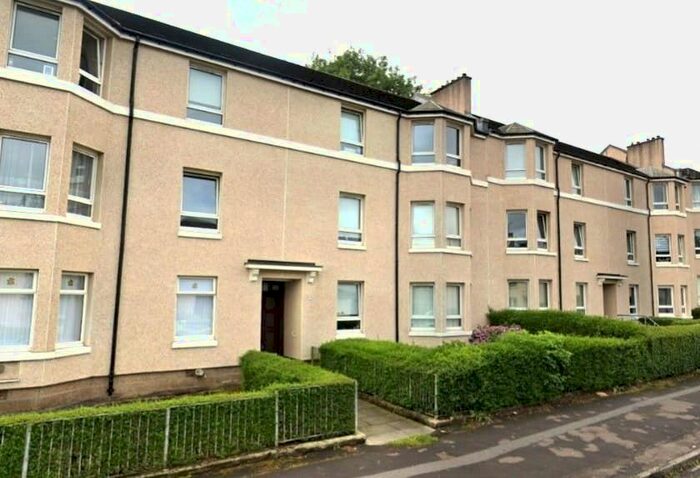 2 Bedroom Flat To Rent In Sunart Road, Bellahouston, Glasgow, G52