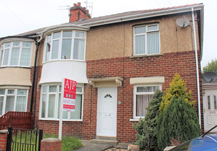 2 Bedroom Flat To Rent In Grosvenor Gardens, Wallsend, Newcastle, NE28