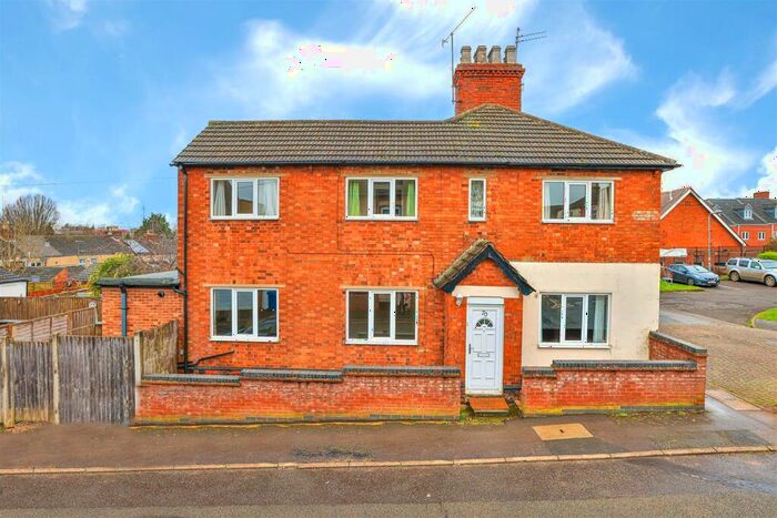 2 Bedroom Terraced House To Rent In Duke Street, Kettering, NN16