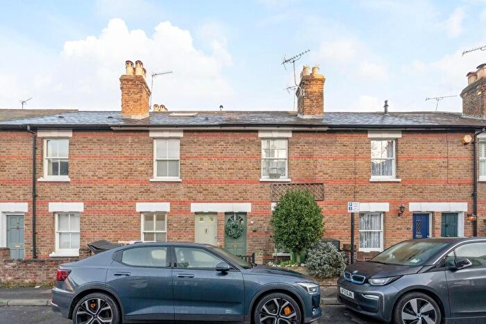 2 Bedroom Terraced House To Rent In Audley Road, Richmond, TW10