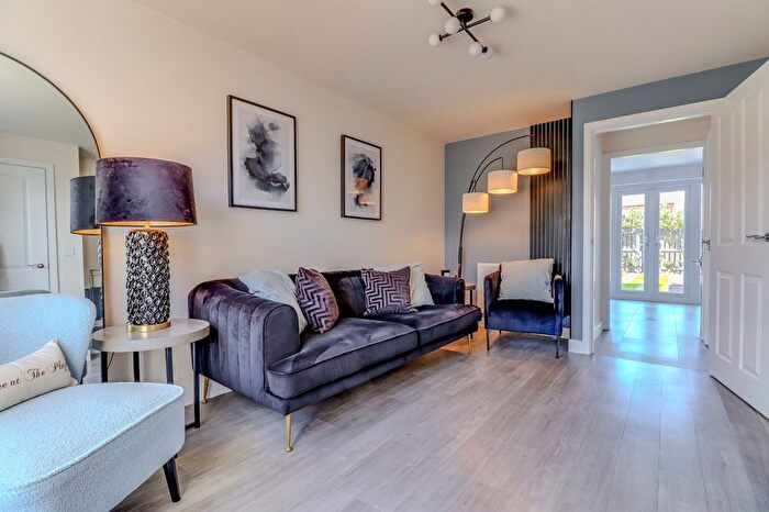 2 Bedroom Semi-detached House For Sale In Clyde Drive, Lubbesthorpe, LE19