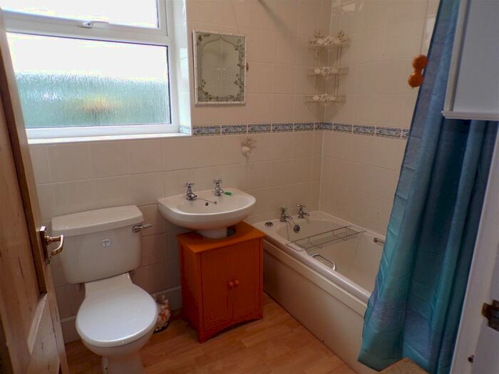 Property To Rent In Burrough Road, Northam, Bideford, EX39