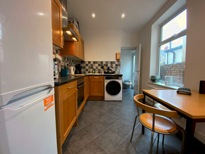 4 Bedroom Terraced House To Rent In Coburn Street, Cathays, CF24