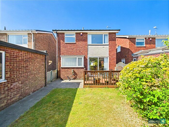 3 Bedroom Detached House For Sale In Stoops Lane, Doncaster, South Yorkshire, DN4