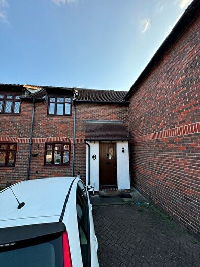 2 Bedroom Semi Detached House To Rent In High Meads Road, London, E16