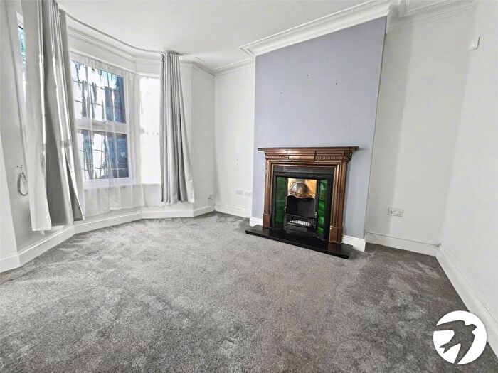 3 Bedroom Terraced House To Rent In Alexandra Road, Erith, DA8