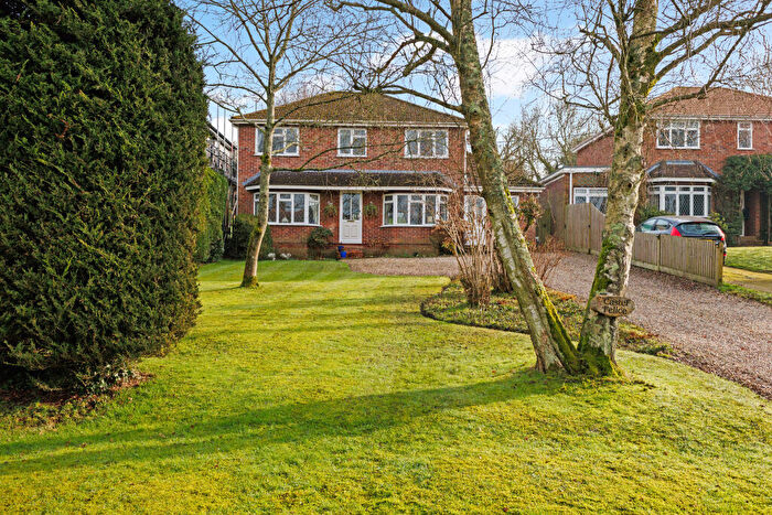 4 Bedroom Detached House For Sale In Ashmore Green, Thatcham, RG18
