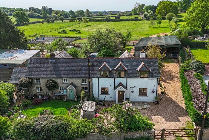 3 Bedroom Semi-Detached House For Sale In New Forest - Equestrian Just Under Acres., SP6