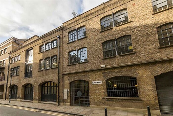 2 Bedroom Flat To Rent In Mill Street, Shad Thames, SE1