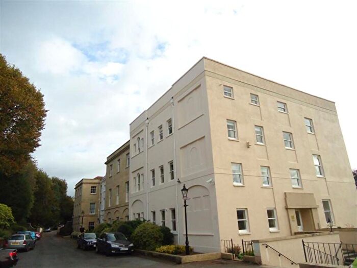 1 Bedroom Flat To Rent In Clifton Village, Cornwallis Grove, BS8