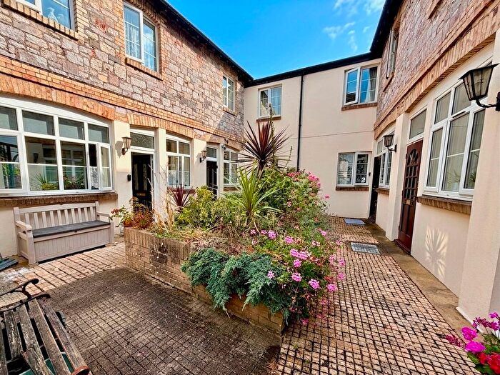 1 Bedroom Flat For Sale In St. Marys Mews, Greenway Road, Torquay, TQ1