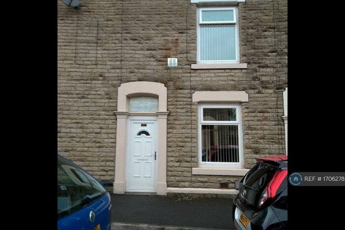 2 Bedroom Terraced House To Rent In Crossley Street, Oldham, OL2
