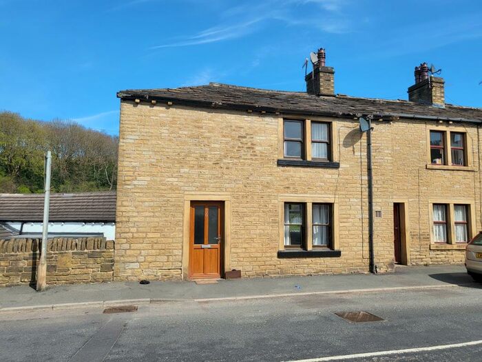 1 Bedroom End Of Terrace House To Rent In Saddleworth Road, Greetland, HX4