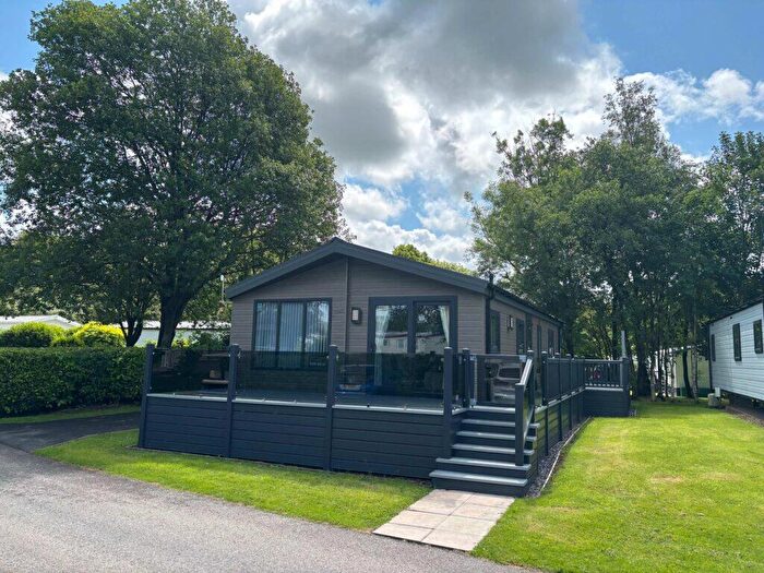 3 Bedroom Park Home For Sale In Rivers Edge Country Park, LA6