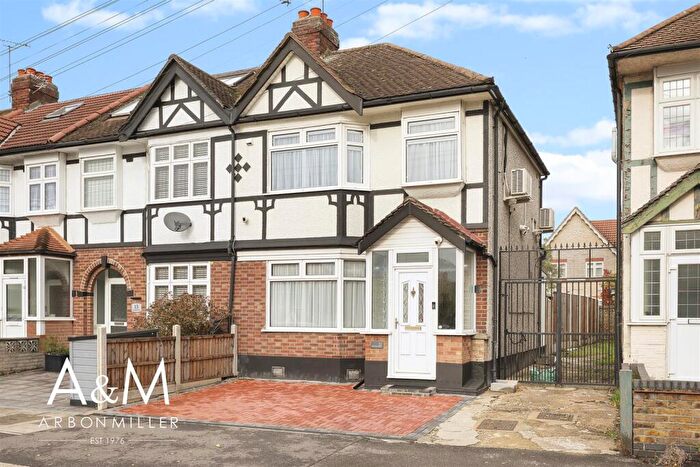 3 Bedroom Semi-Detached House For Sale In Gresham Drive, Romford, RM6