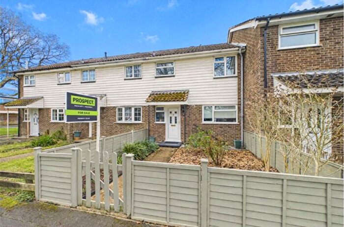 3 Bedroom Terraced House For Sale In Turnberry, Bracknell, Berkshire, RG12