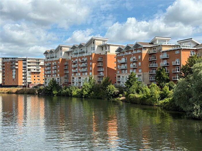2 Bedroom Penthouse For Sale In Penstone Court, Century Wharf, Cardiff Bay, Cardiff, CF10