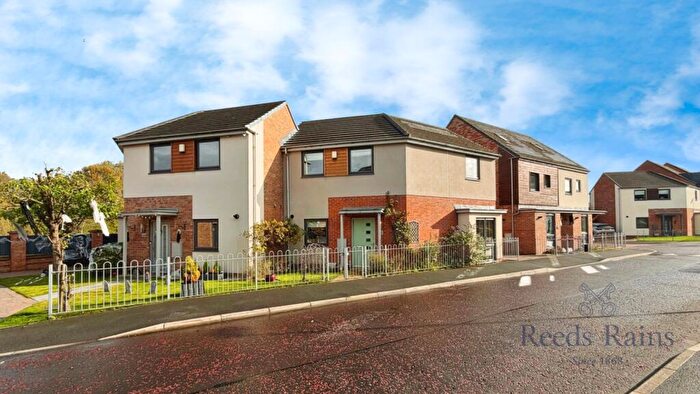 3 Bedroom Semi-Detached House For Sale In Whitworth Park Drive, Houghton Le Spring, Tyne And Wear, DH4