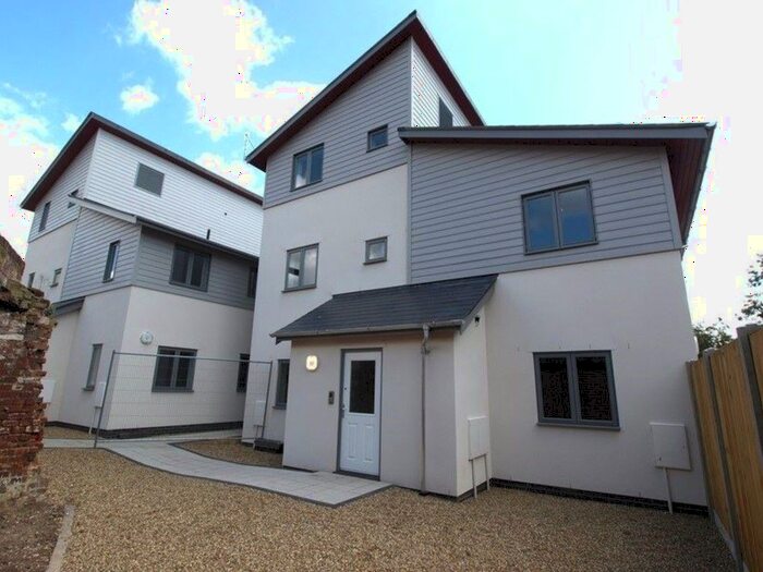 1 Bedroom Flat To Rent In Bull Close, Norwich, NR3