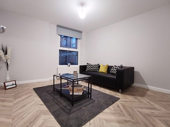 1 Bedroom Property To Rent In High Road, London, NW10