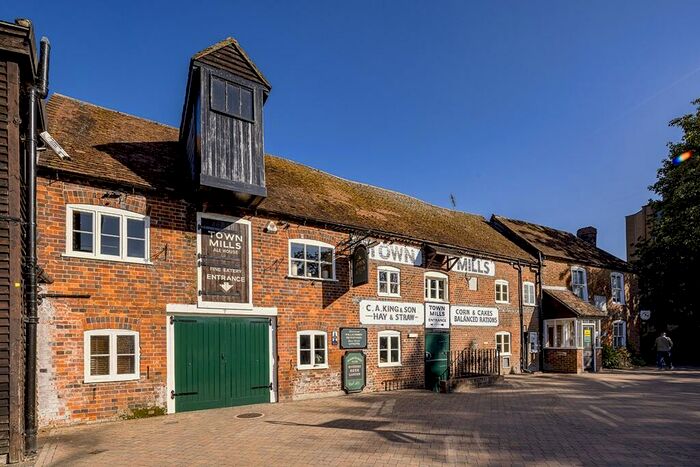 2 Bedroom Semi-Detached House For Sale In Smannel Road, Andover, SP11