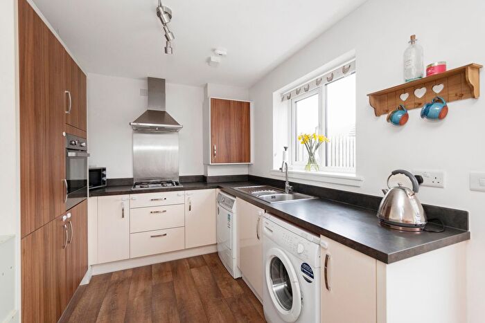3 Bedroom Terraced House For Sale In Fairlie Grove, Rosewell, EH24