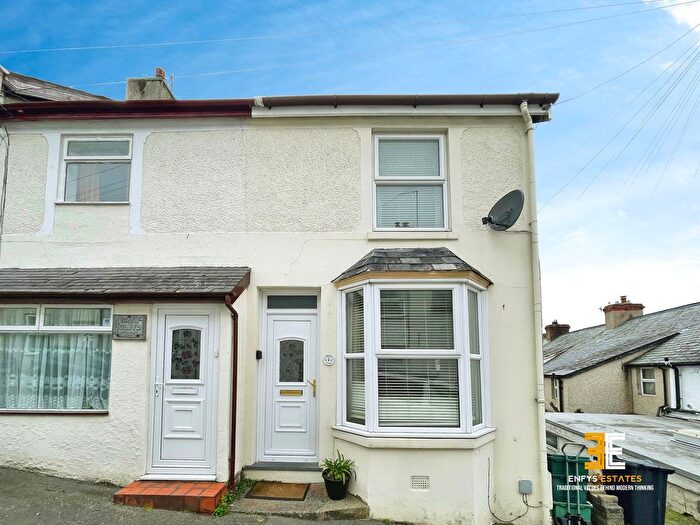 2 Bedroom End Terrace House For Sale In Bryn Terrace, Conwy, LL32
