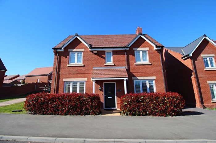 4 Bedroom Detached House To Rent In Braxells Road, Botley, Southampton, SO32