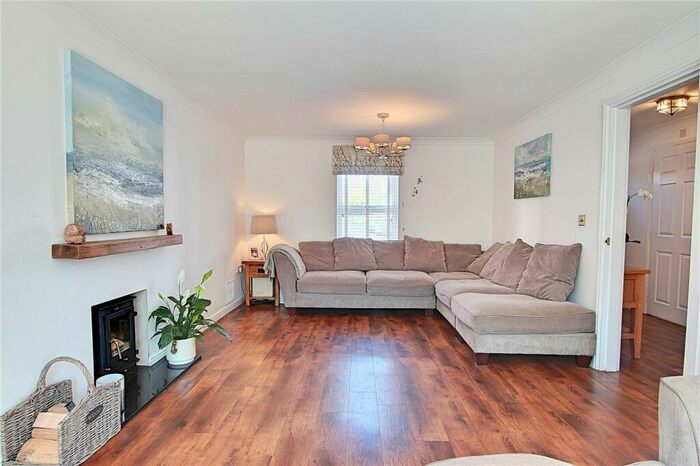 5 Bedroom Detached House For Sale In Henry Fletcher Close, Angmering, Littlehampton, West Sussex, BN16