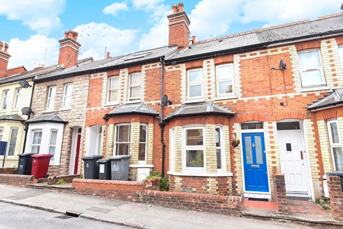 2 Bedroom Terraced House To Rent In Henry Street, Reading, RG1