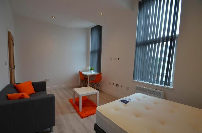 Studio To Rent In London Road, Leicester, LE2