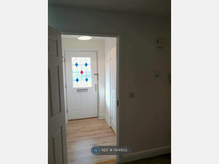 3 Bedroom Terraced House To Rent In Broomhouse Crescent, Edinburgh, EH11