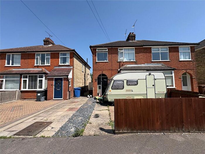 3 Bedroom Semi Detached House For Sale In Gloucester Road, Ipswich, Suffolk, IP3