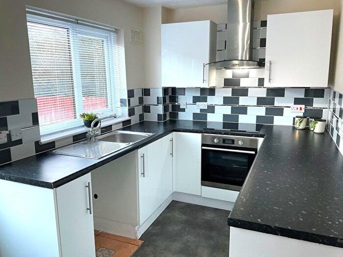 2 Bedroom End Of Terrace House To Rent In Clos Cilsaig, Dafen, Llanelli, Carmarthenshire., SA14