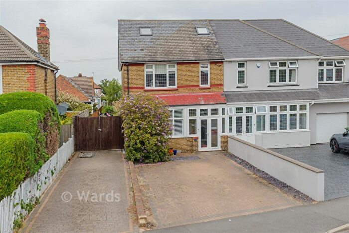 4 Bedroom Semi Detached House For Sale In Mayplace Road East, Bexleyheath, Kent, DA7